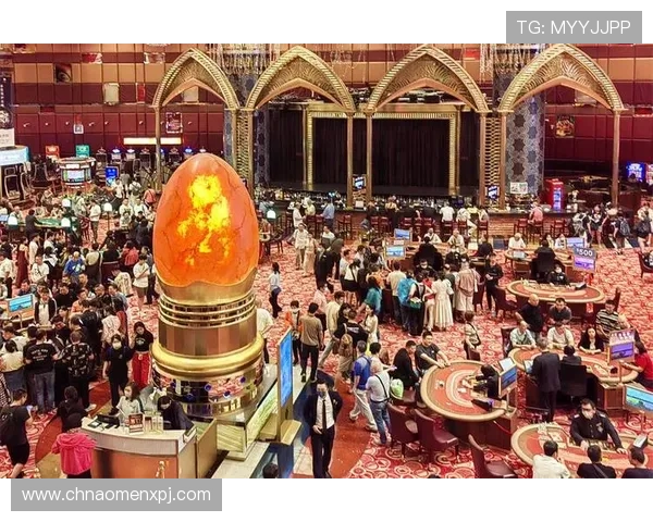 使用葡京手机网址手机端，轻松享受丰富多彩的博彩娱乐